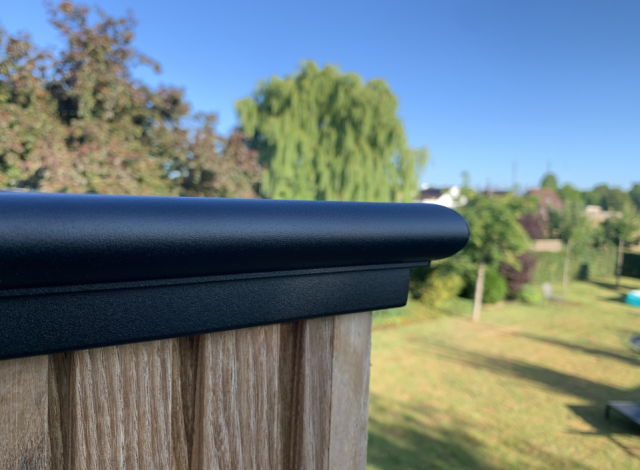 Roval-KraaltrimPLUS: klassieke dakrand, moderne gevelafwerking